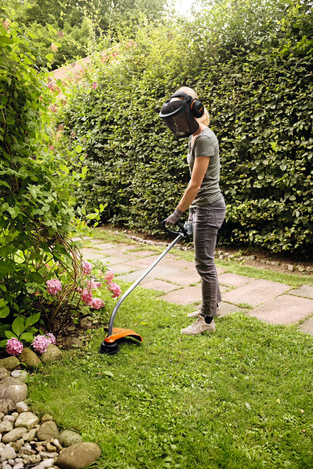 Stihl FS 38 petrol grass trimmer