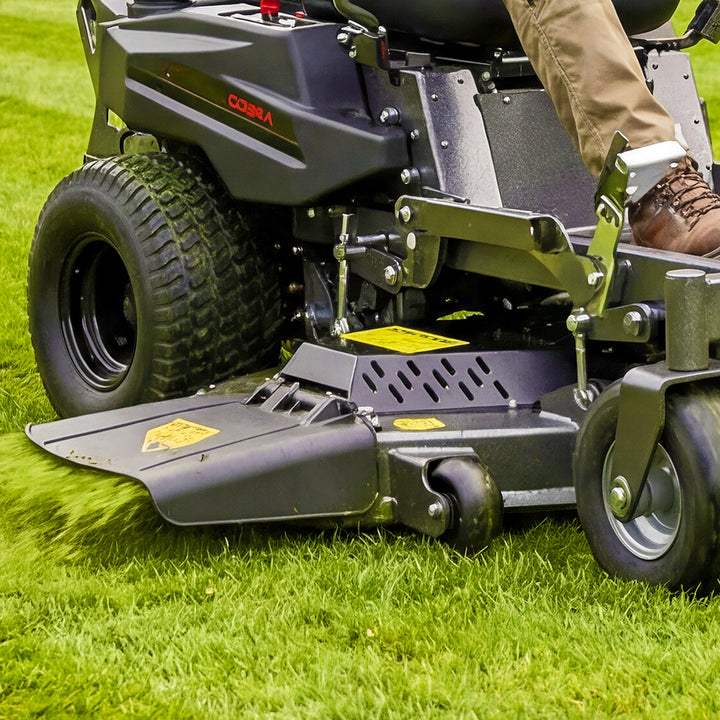 Cobra ZTR50L 50 inch triple-bladed cutting deck