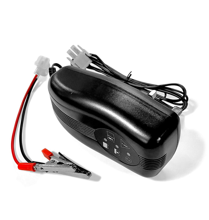 Cobra 12V tractor battery charger detail