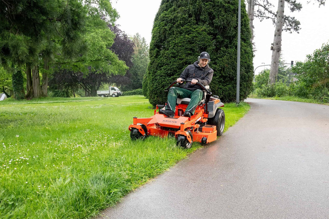 Ariens Apex 48 122cm (48") Zero-Turn Mower - Zero Turn Ride-on Mowers - Country Mower Centre