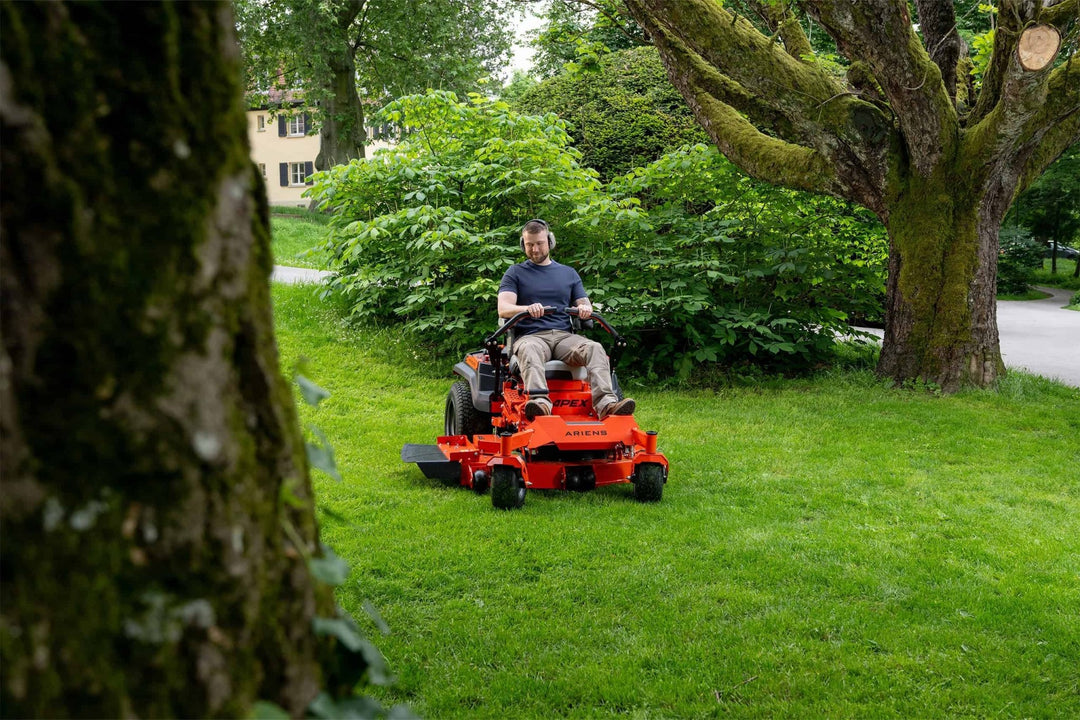 Ariens Apex 48 122cm (48") Zero-Turn Mower - Zero Turn Ride-on Mowers - Country Mower Centre