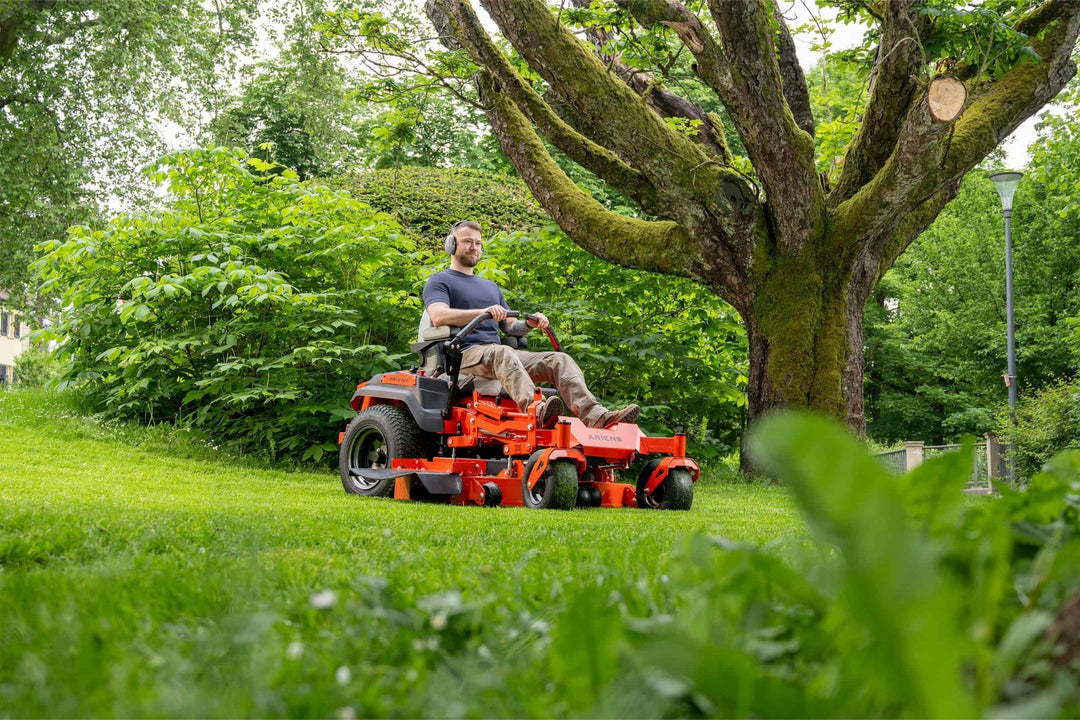 Ariens Apex 48 122cm (48") Zero-Turn Mower - Zero Turn Ride-on Mowers - Country Mower Centre