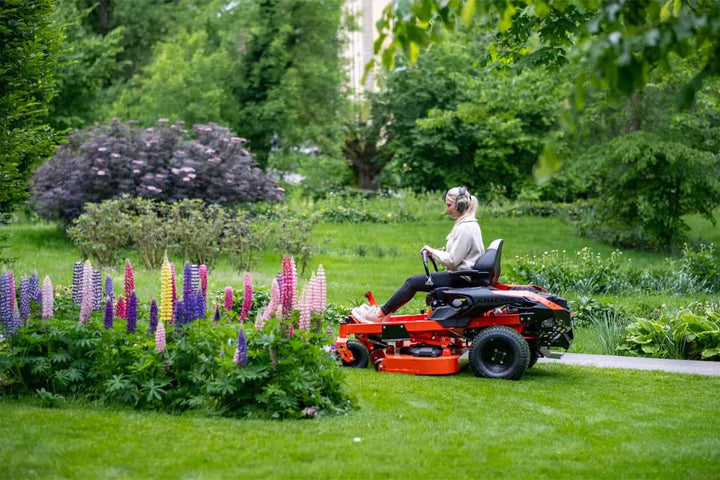 Ariens Ikon XD 132cm (52") Zero turn Tractor - Zero Turn Ride - on Mowers - Country Mower Centre