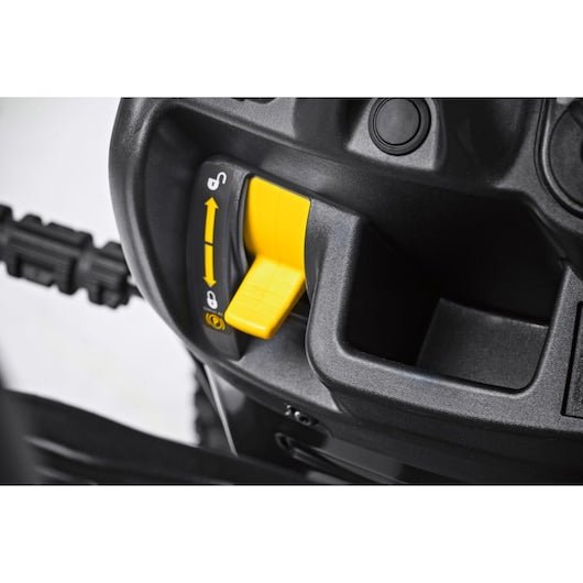Cub Cadet LT2 NS92 92cm (36") Side discharge Lawn Tractor - Garden Tractors - Country Mower Centre