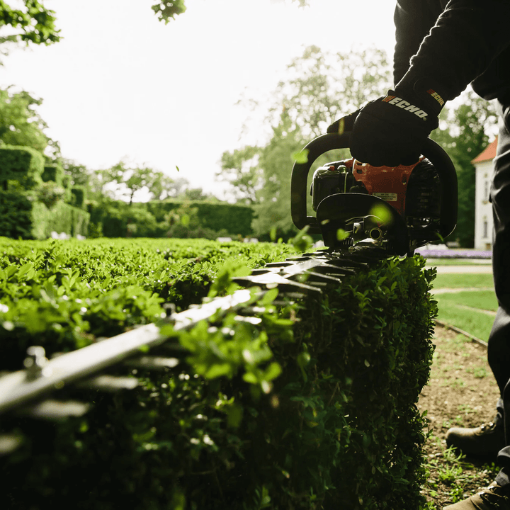 Echo HCR - 165ES 68cm (27") Twin Blade Hedge Cutter 21.2cc - Hedge Cutters - Country Mower Centre
