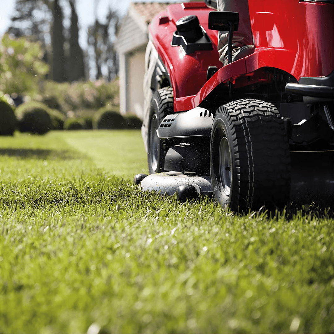 Honda HF 2625 HTE 122cm (48") Premium Lawn Tractor with Versamow Mulching and Electric Empty - Garden Tractors - Country Mower Centre