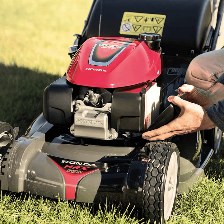 Honda HRX 537 HY 53cm (21") 4 Wheel Hydrostatic Roto Stop Mower with Versamow Mulch System - Mulching - Country Mower Centre