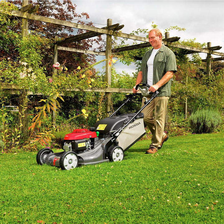 Honda HRX 537 VY 53cm (21") 4 Wheel Variable Speed Roto Stop Mower with Versamow Mulch System - Mulching - Country Mower Centre