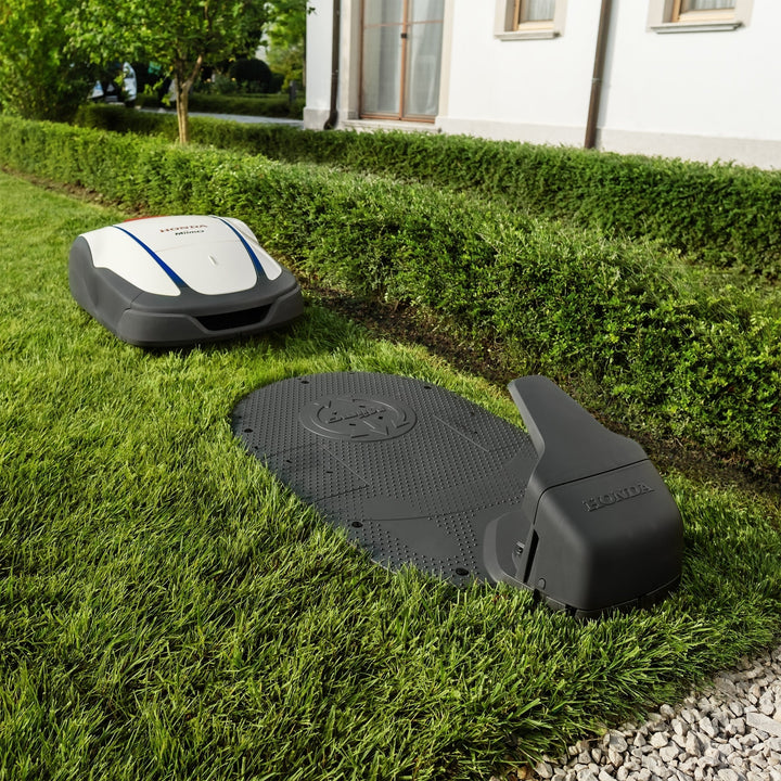 Honda Miimo 4000 Live Robotic Lawnmower - Robotic Mowers - Country Mower Centre