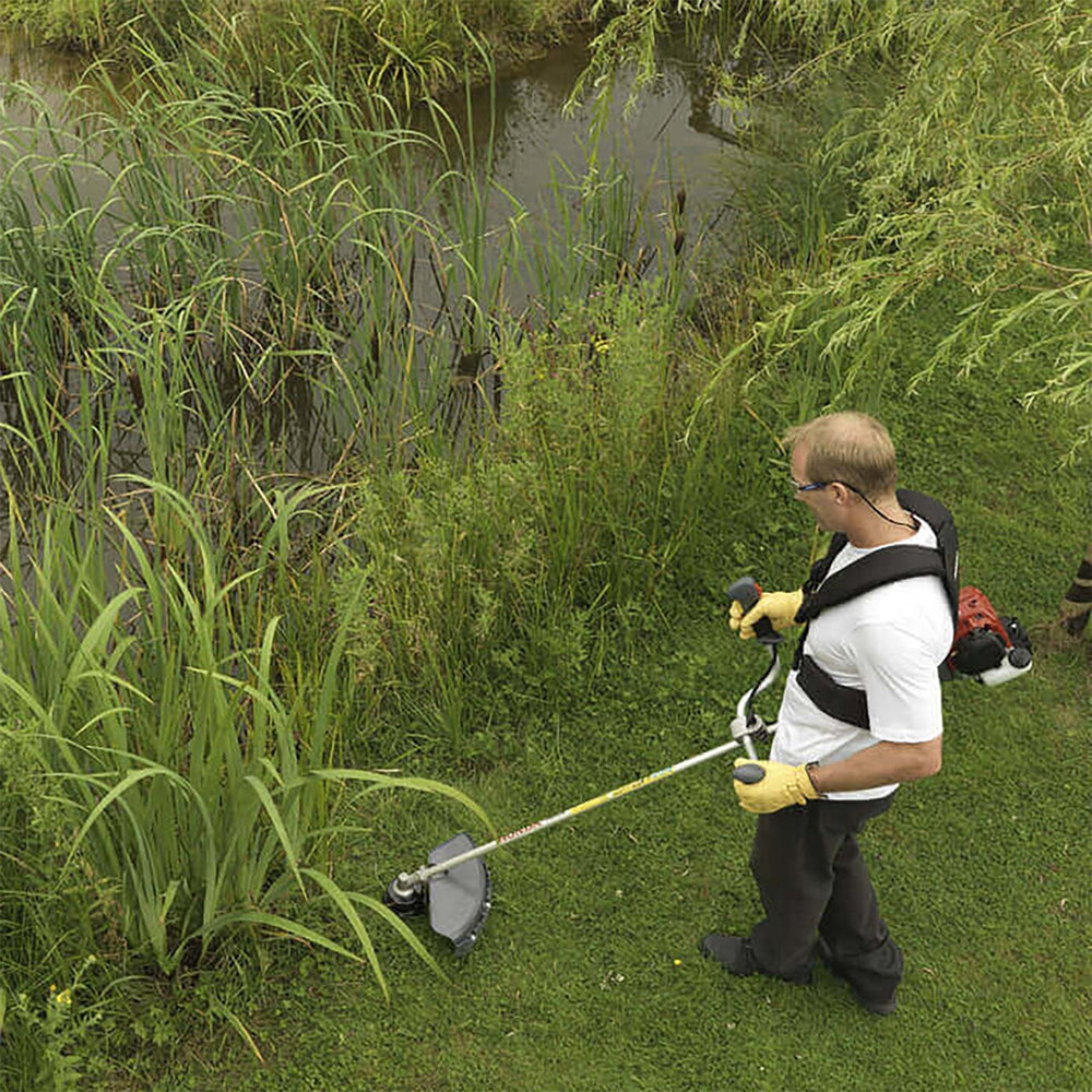 Honda UMK 425 UE 25cc 4-Stroke Petrol Brushcutter (Bike Handle) - Brushcutters - Country Mower Centre