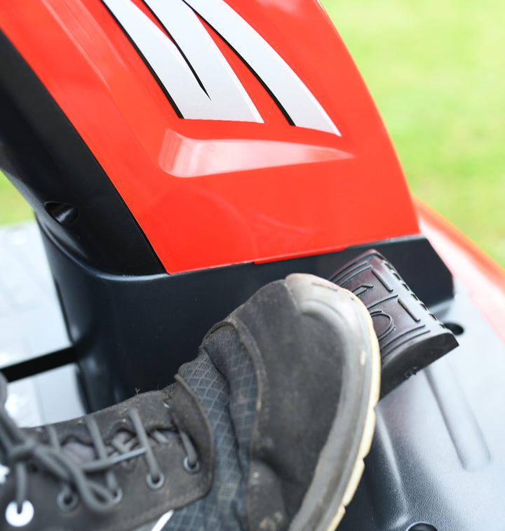 Cobra LT62HRL hydrostatic drive pedal