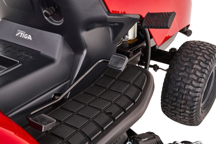 Mountfield 1543H SD 108cm (42") Hydrostatic Side Discharge Lawn Tractor - Garden Tractors - Country Mower Centre
