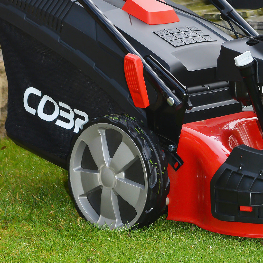 Cobra MX460SPC height of cut