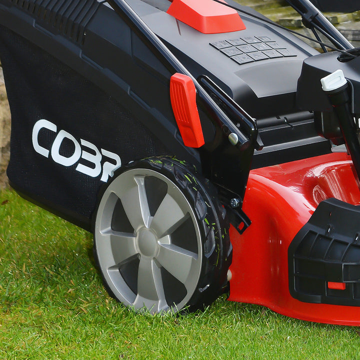 Cobra MX460SPC height of cut