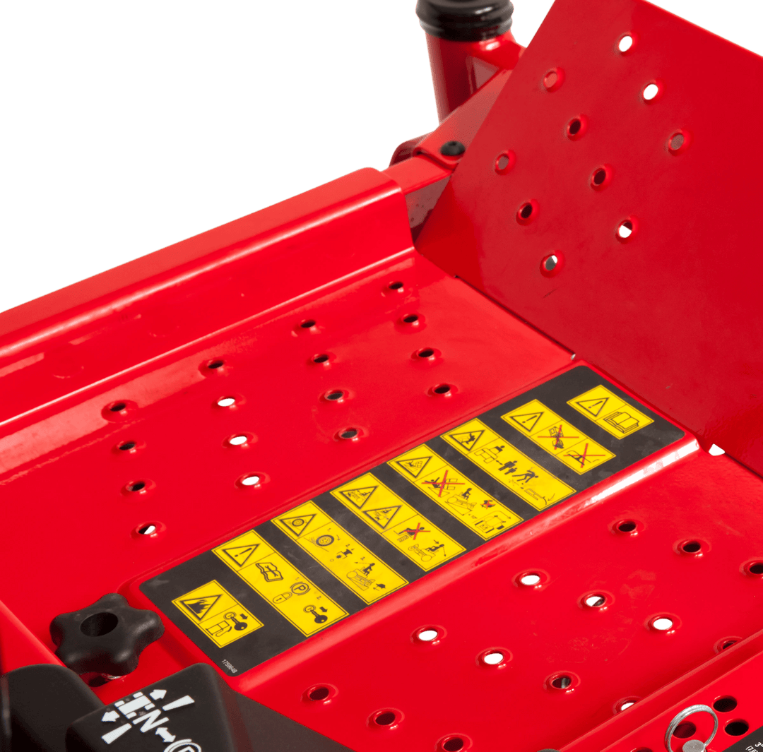Snapper ZTX175 107cm (42") Rear Discharge Zero Turn Tractor - Garden Tractors - Country Mower Centre