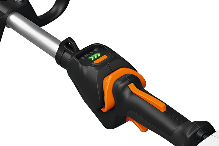 Stihl HLA 140 K 60cm (24") Cordless Battery Long-Reach Hedge Trimmer - Hedge Cutters - Country Mower Centre