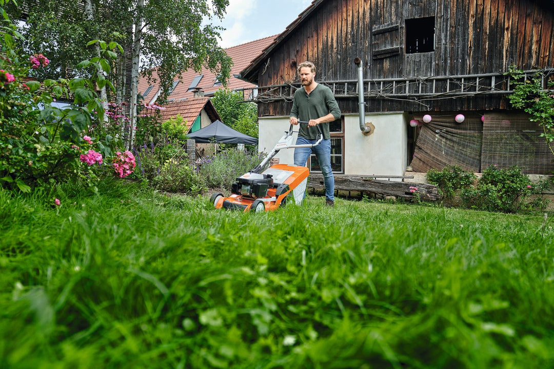 Stihl RM 650 T 48cm (19") Petrol Self-Propelled Lawn Mower - Lawn Mowers - Country Mower Centre