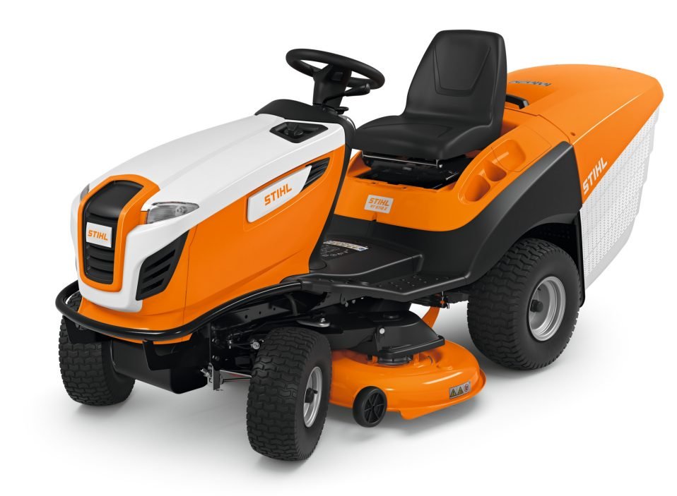 Stihl RT5112Z 109cm (43") Hydrostatic Direct Collect Lawn Tractor - Garden Tractors - Country Mower Centre