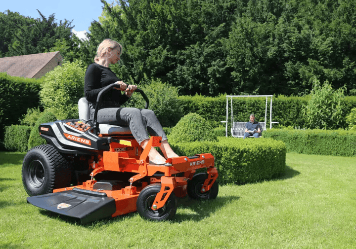 Ariens Edge 107cm (42") Zero Turn Lawn Tractor - Zero Turn Ride - on Mowers - Country Mower Centre