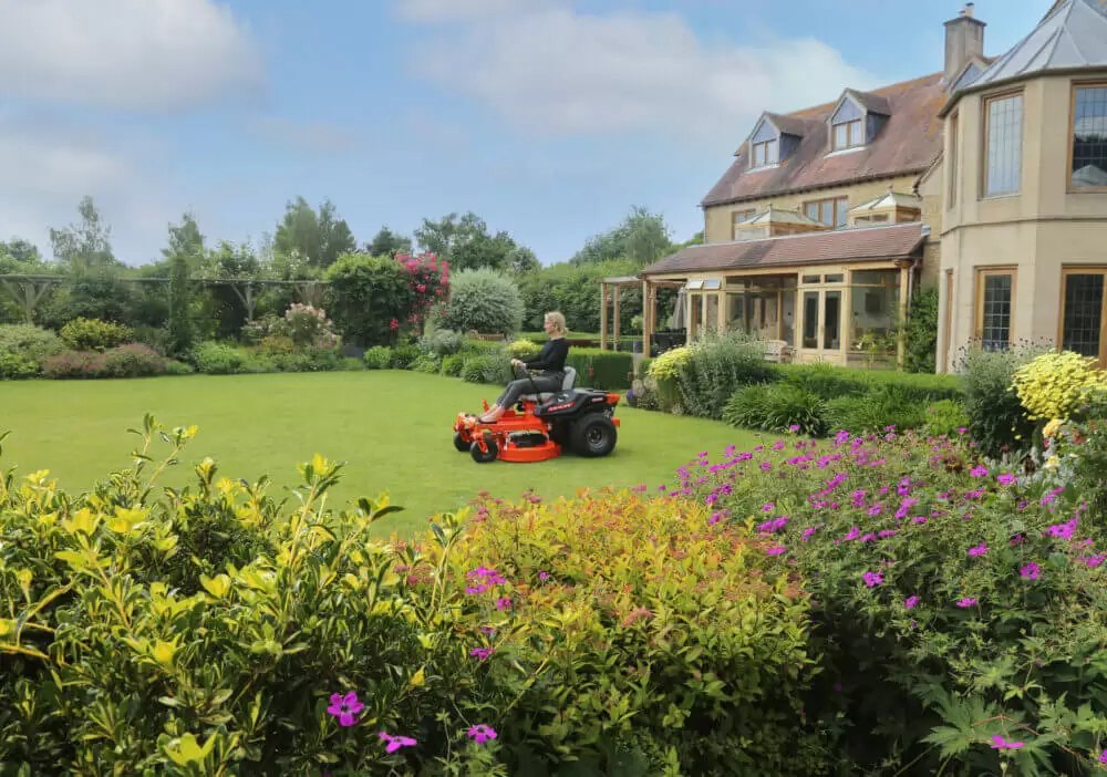 Ariens Edge 107cm (42") Zero Turn Lawn Tractor - Zero Turn Ride - on Mowers - Country Mower Centre