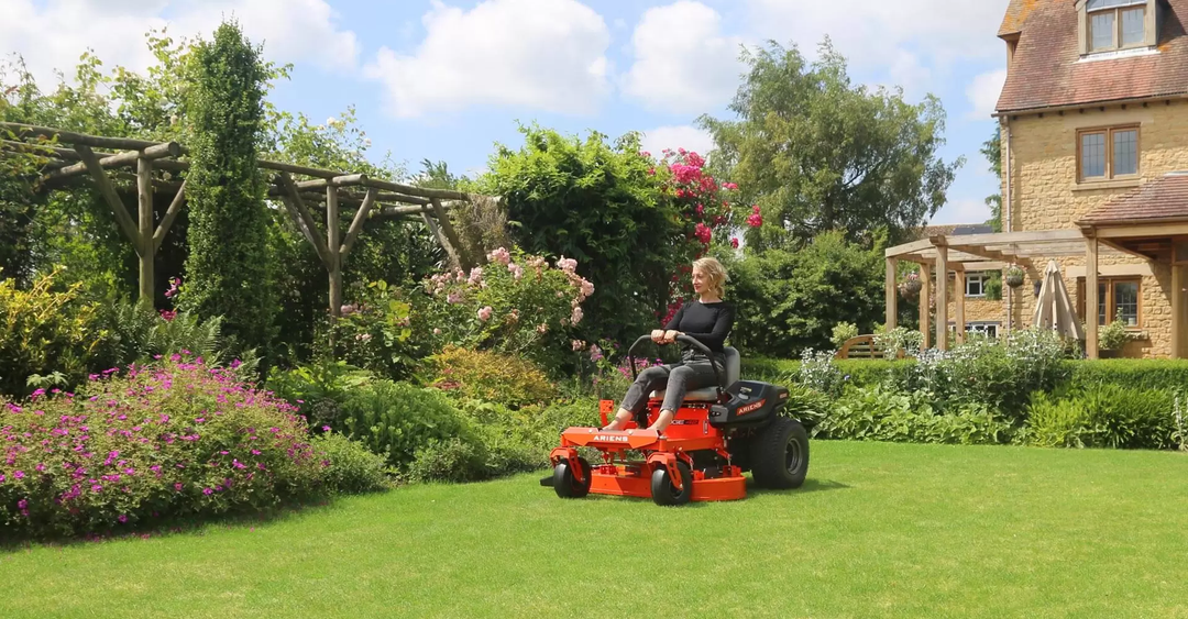 Ariens Edge 107cm (42") Zero Turn Lawn Tractor - Zero Turn Ride - on Mowers - Country Mower Centre